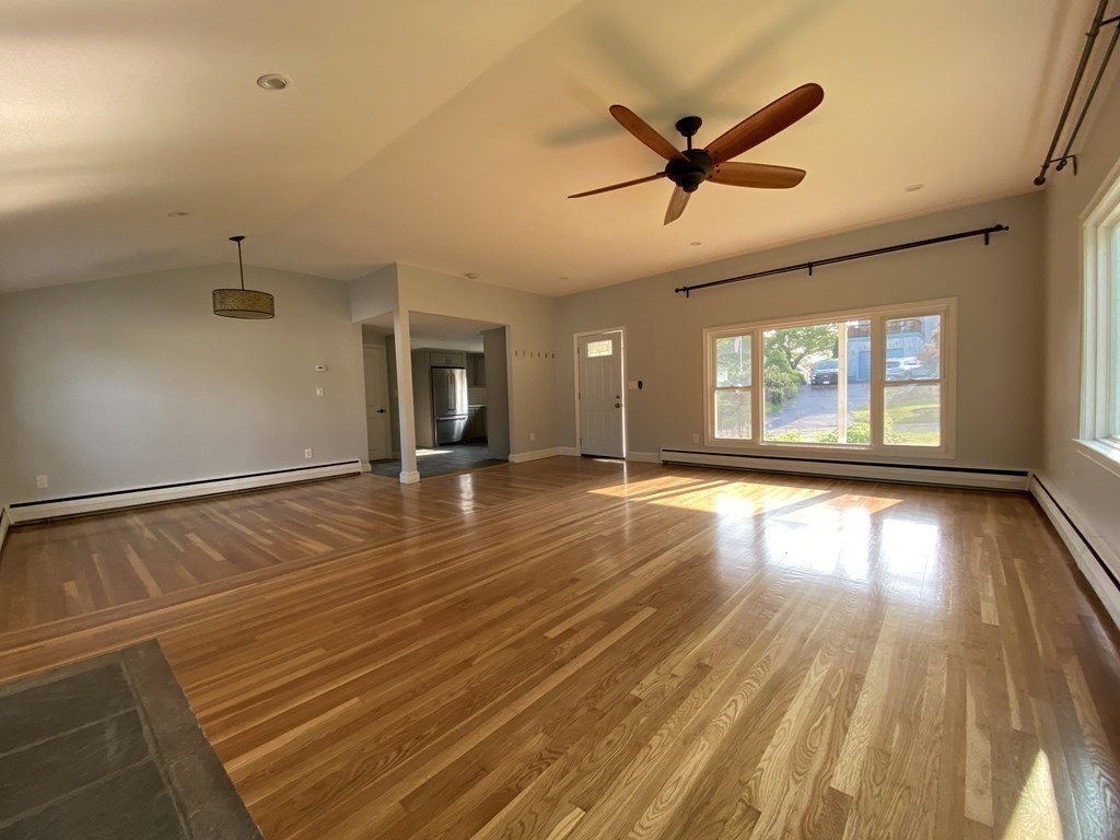 30 Woodbriar Rd
