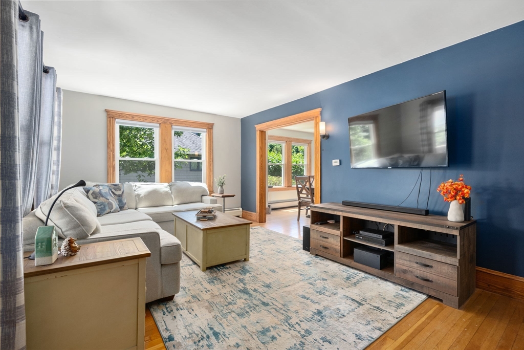 25 Avalon St