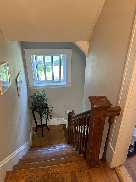 22 Kinsley St