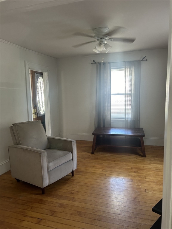 22 Kinsley St
