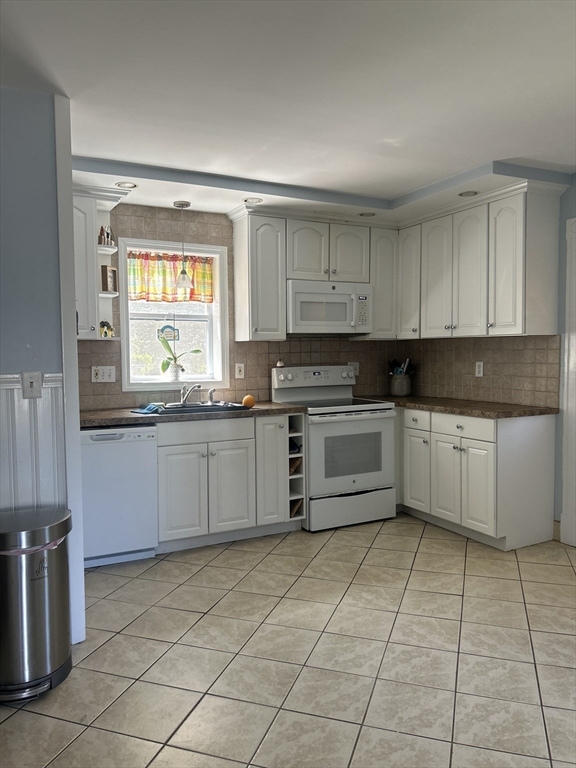 22 Kinsley St