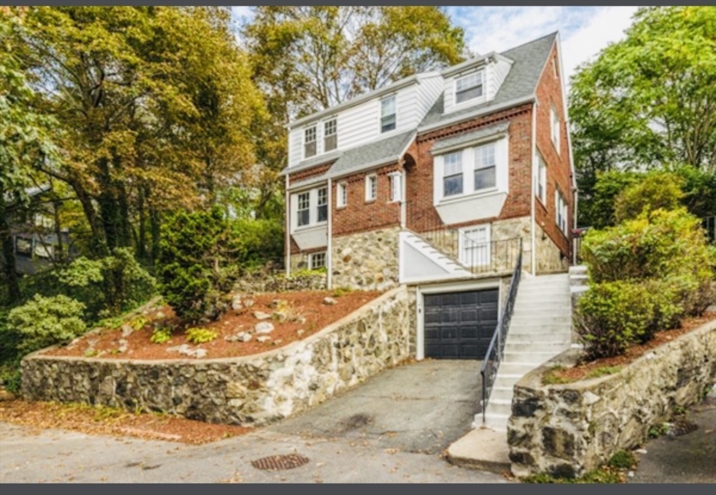 723 Fellsway West