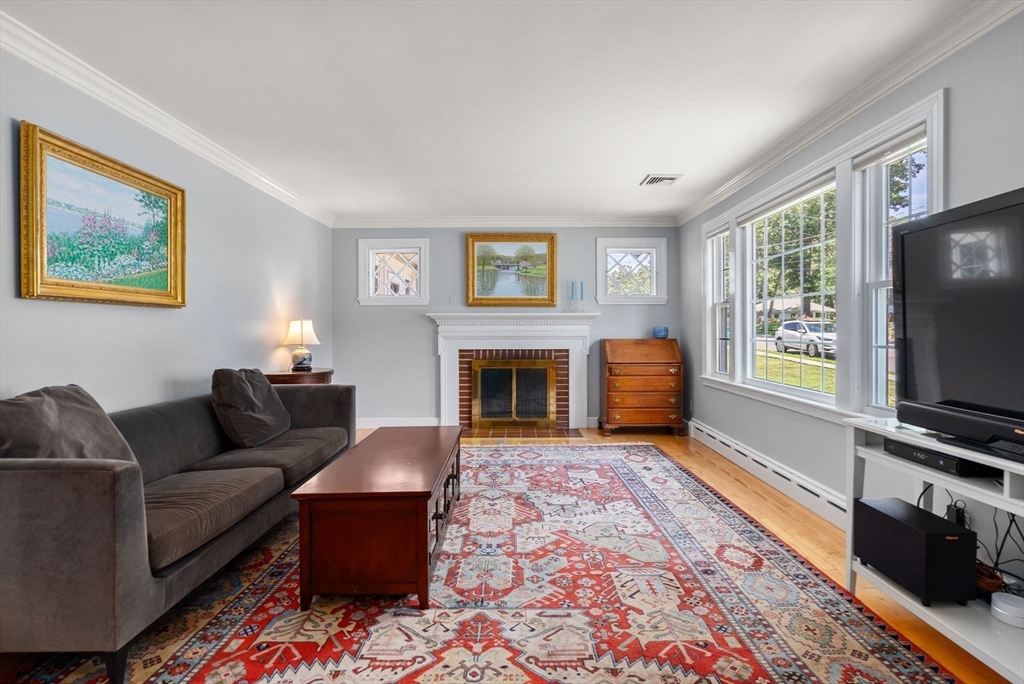 56 Oak Road
