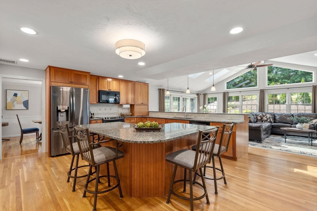 7 Brastow Drive