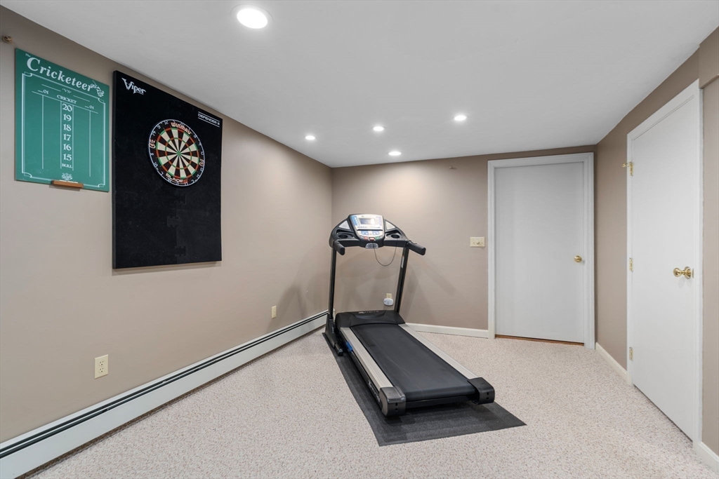 7 Brastow Drive
