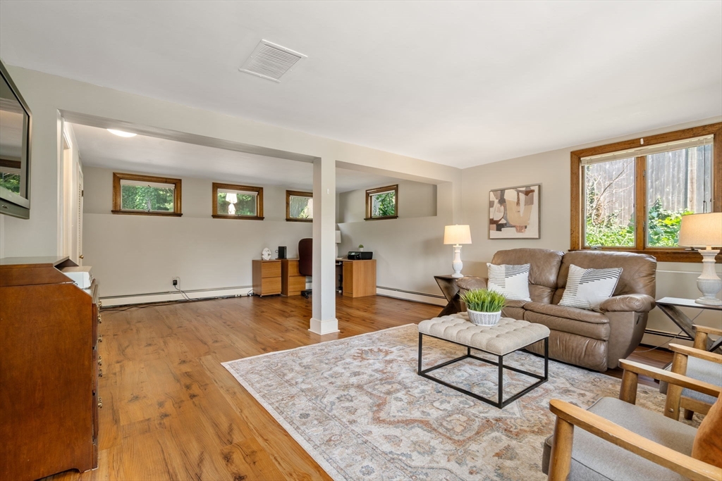 78 Strasser Ave