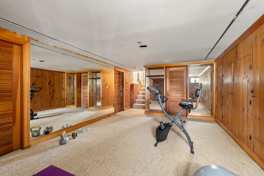 78 Strasser Ave