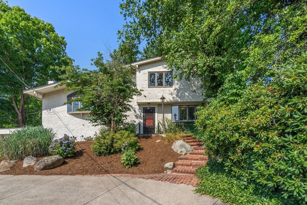 78 Strasser Ave