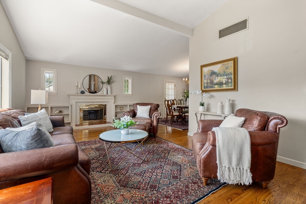 78 Strasser Ave