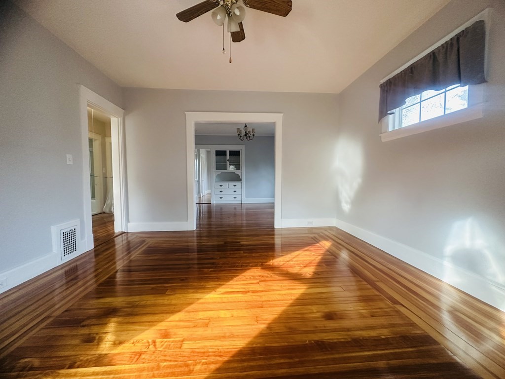 14-16 Harding Rd # 2