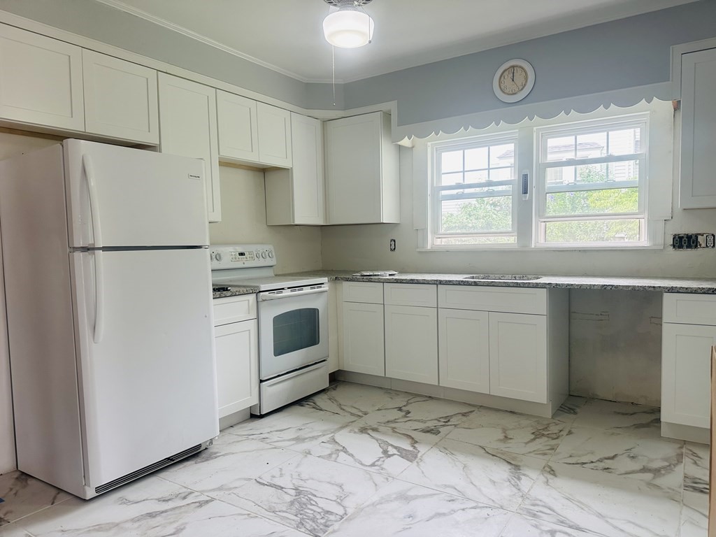 14-16 Harding Rd # 2
