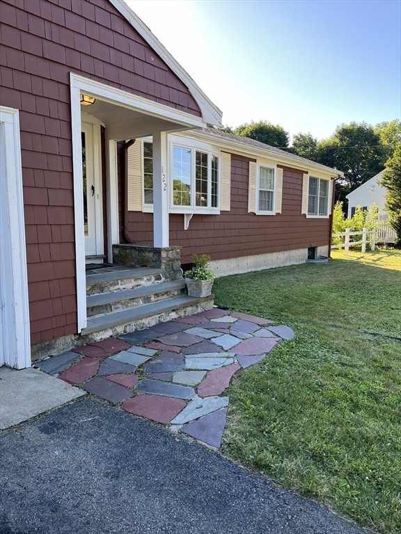 122 Edgewood Drive