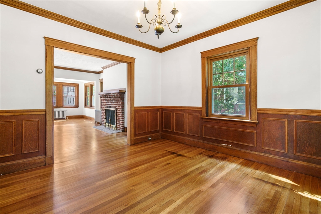 11 Harrington St