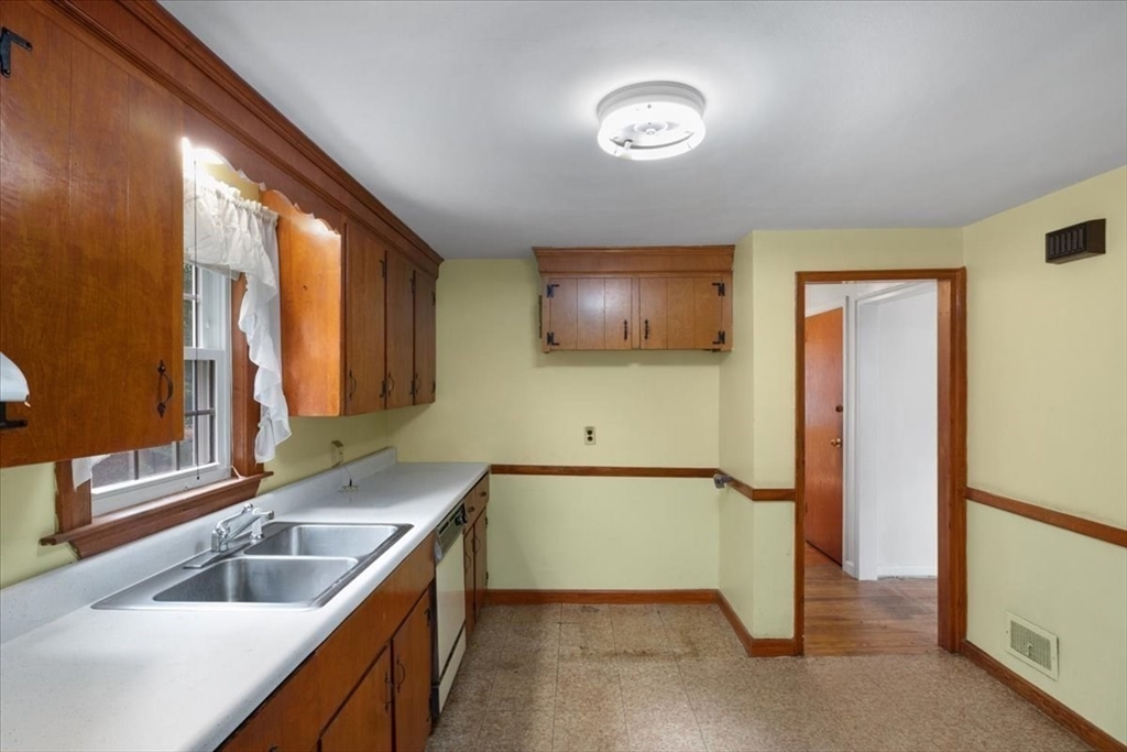 63 Carpenter Road