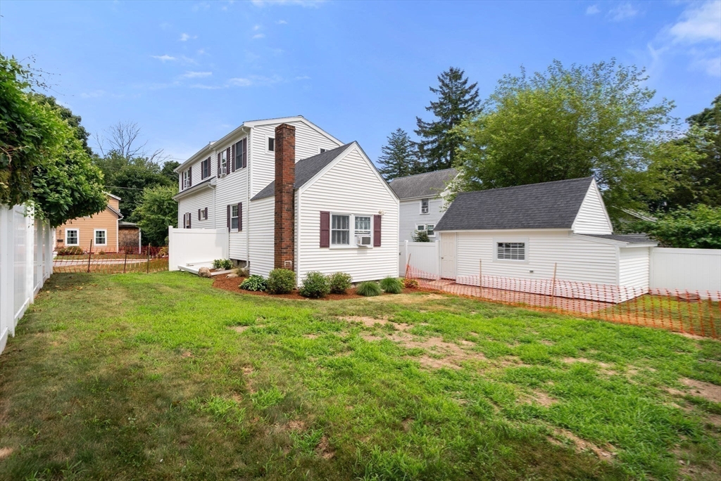 25 Gilmore St