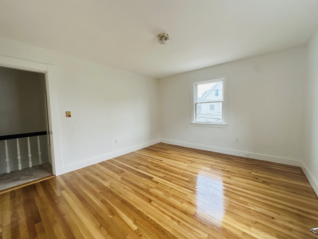 56-58 Bacon St