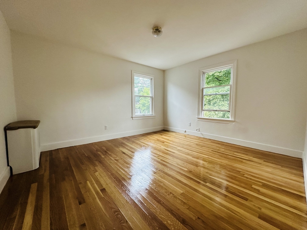 56-58 Bacon St