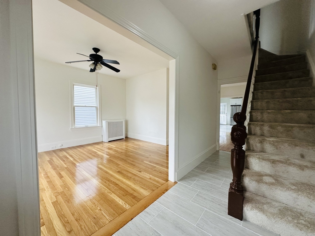 56-58 Bacon St
