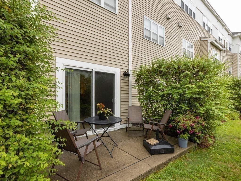 140 Railroad Ave # B106