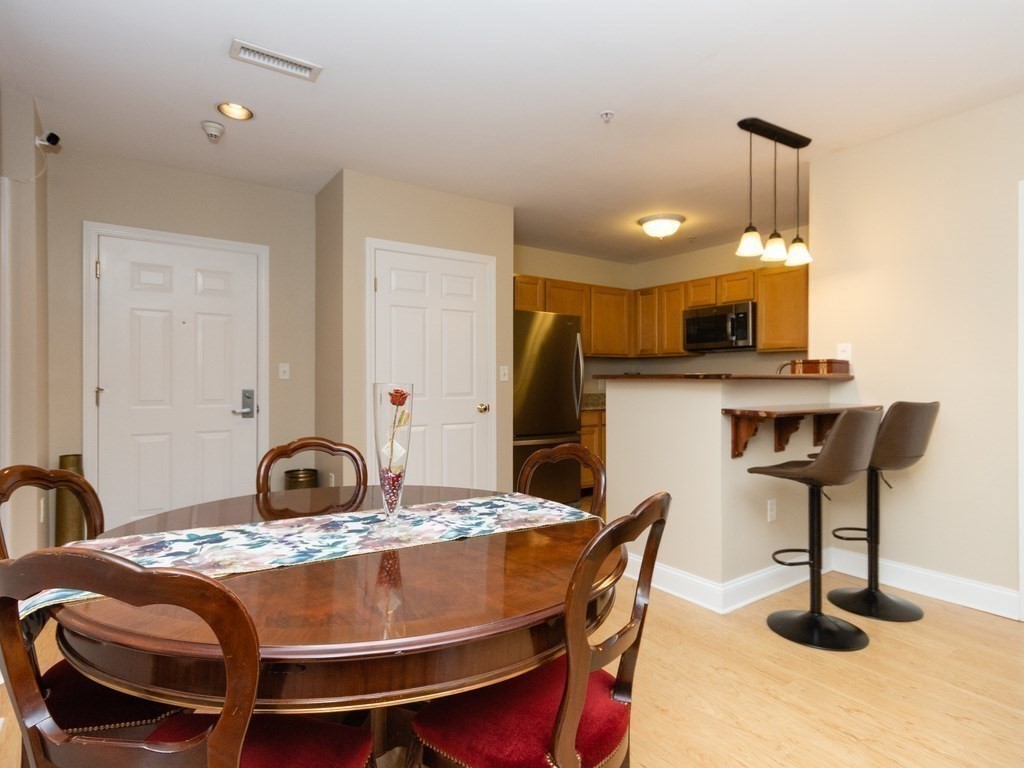 140 Railroad Ave # B106