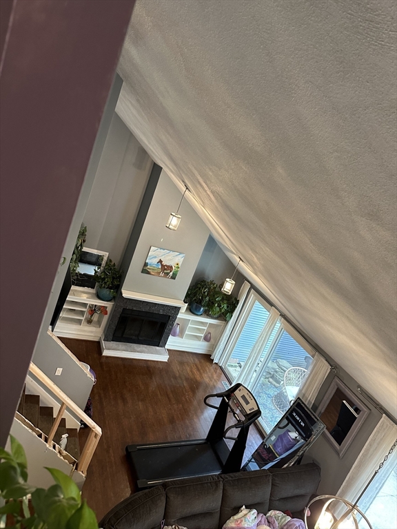 24 Magnolia Street # 2E Unit: 14-2E
