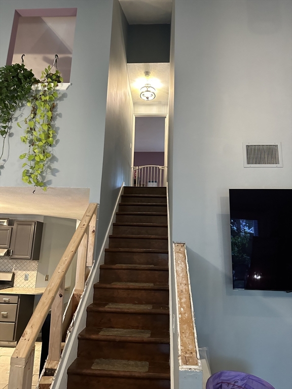 24 Magnolia Street # 2E Unit: 14-2E