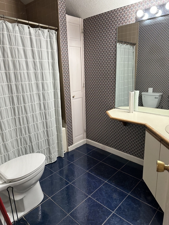 24 Magnolia Street # 2E Unit: 14-2E