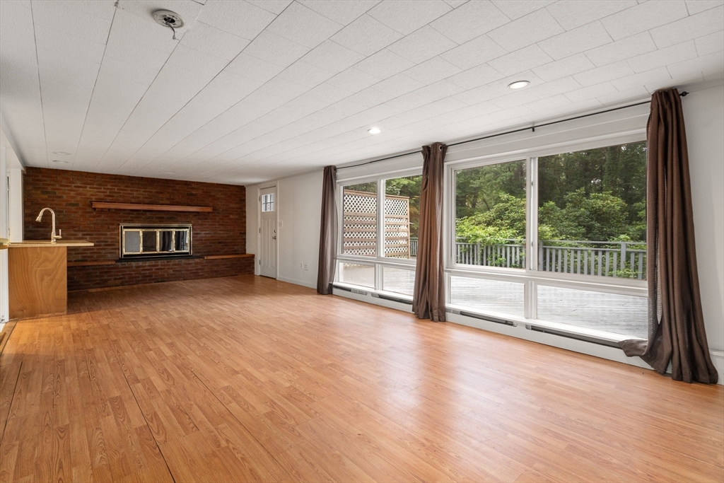 180 Fairview Avenue