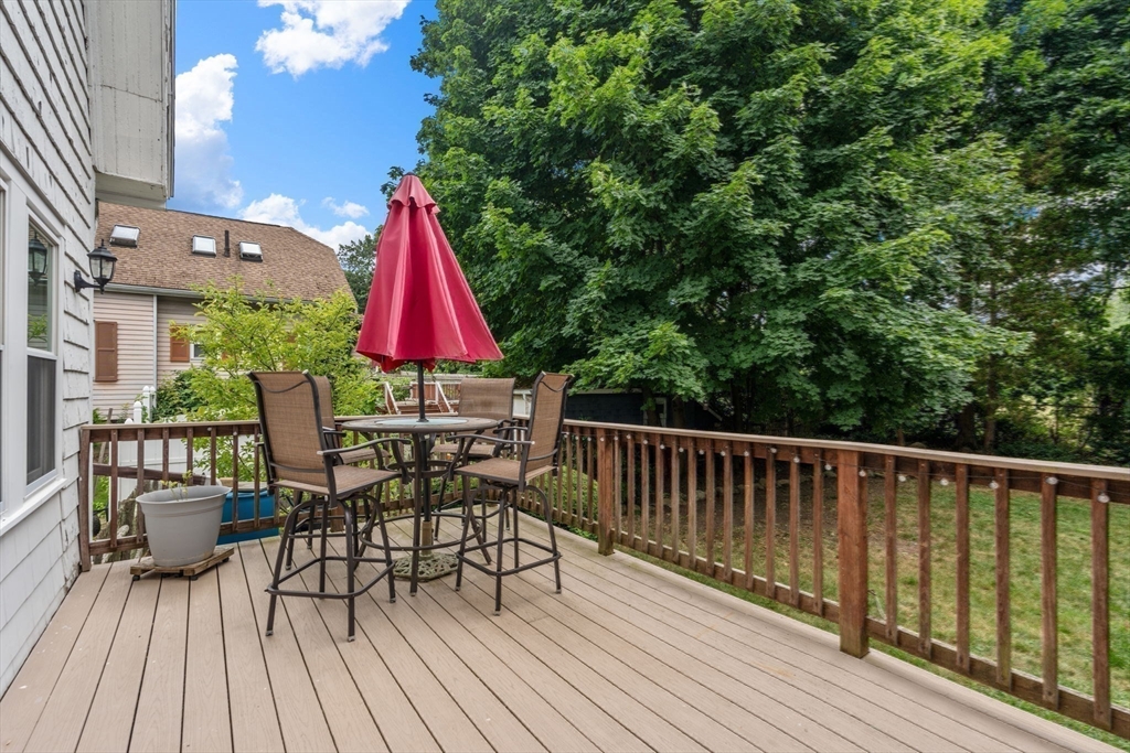 50 Waldron Rd
