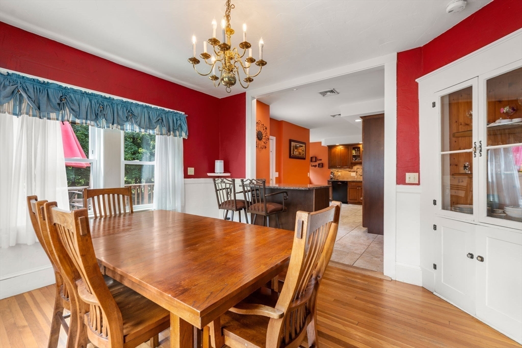 50 Waldron Rd