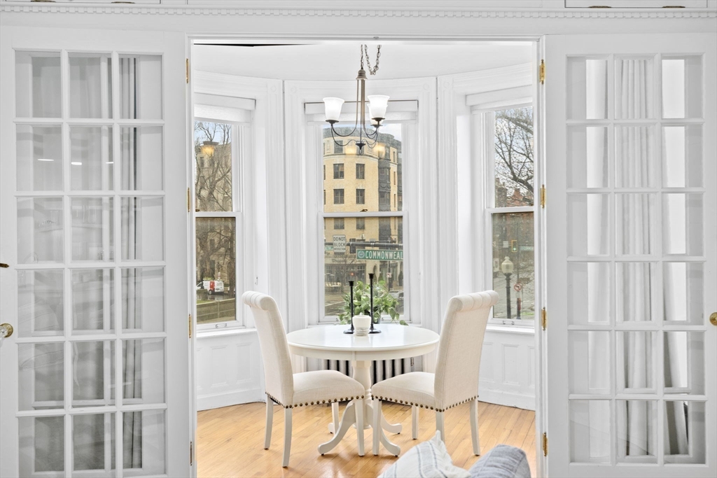 362 Commonwealth Ave # 2H