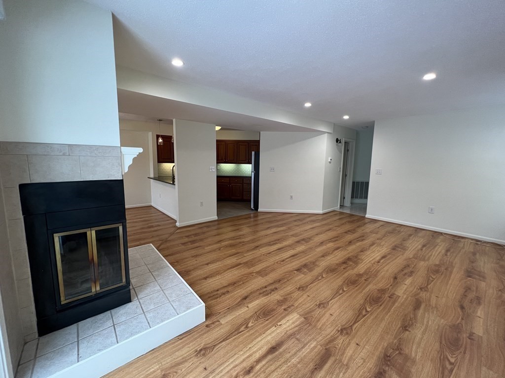 10 Mallard Lane # 10