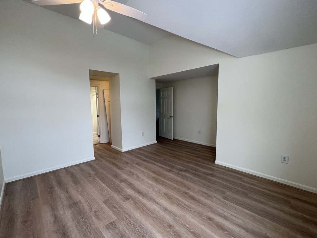 10 Mallard Lane # 10