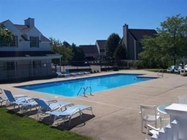 10 Mallard Lane # 10