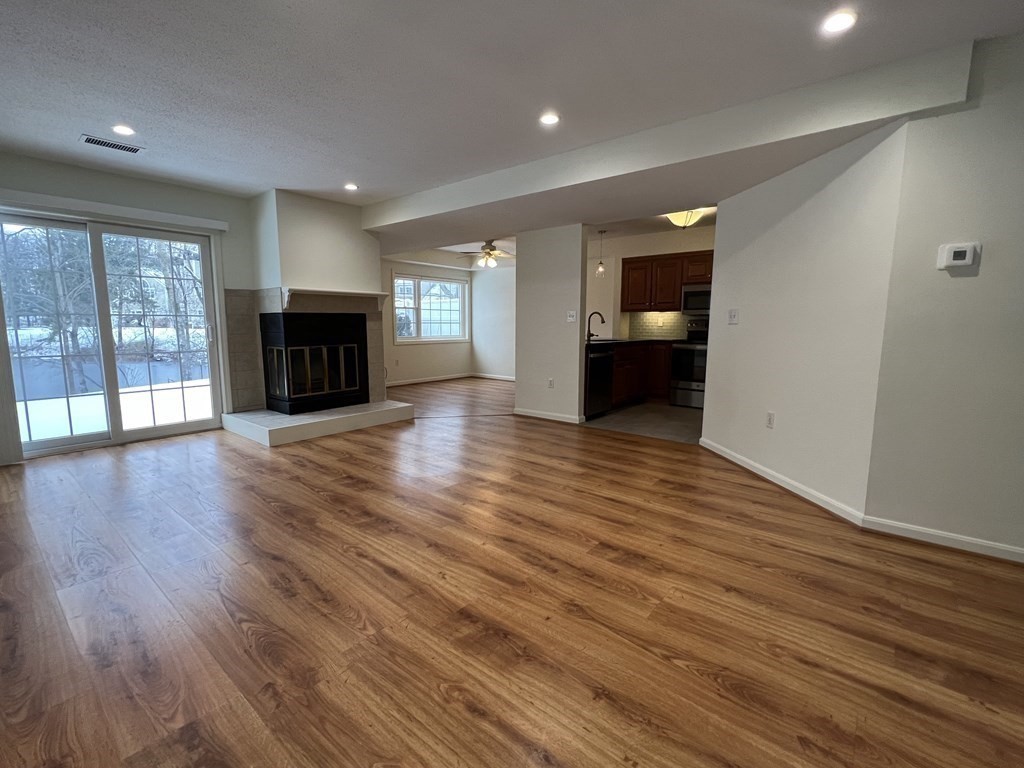 10 Mallard Lane # 10