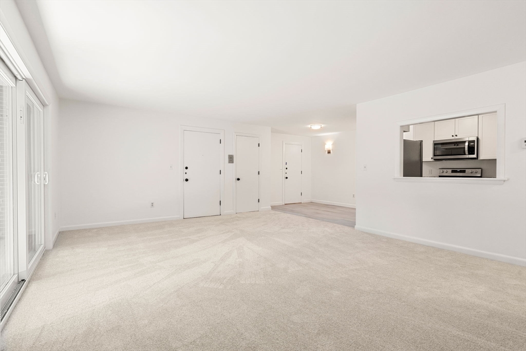 58 Jacqueline Road # 10