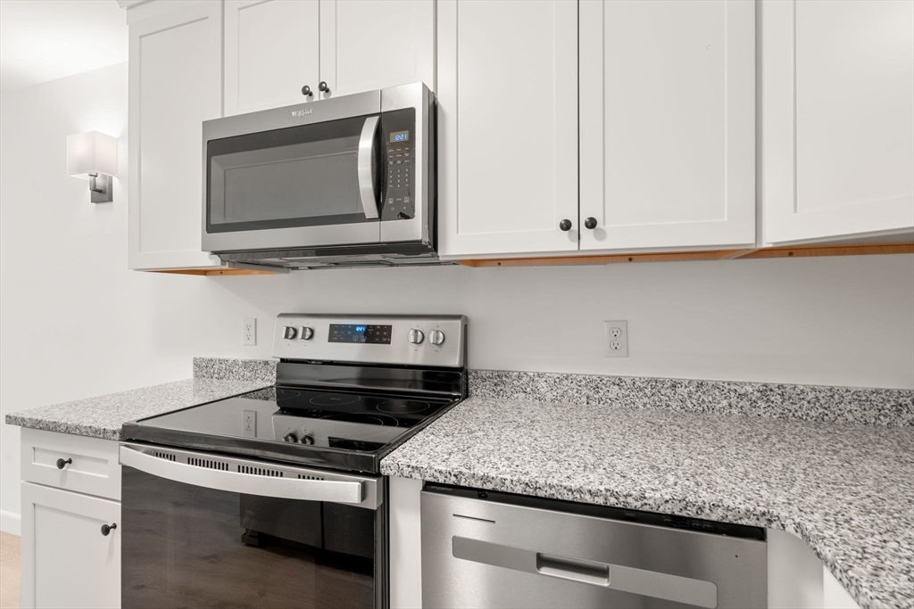 58 Jacqueline Road # 10