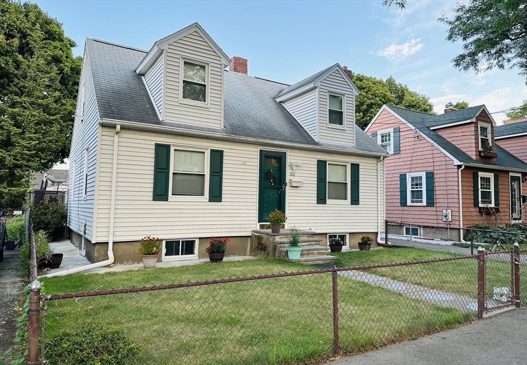 102 5th Ave
