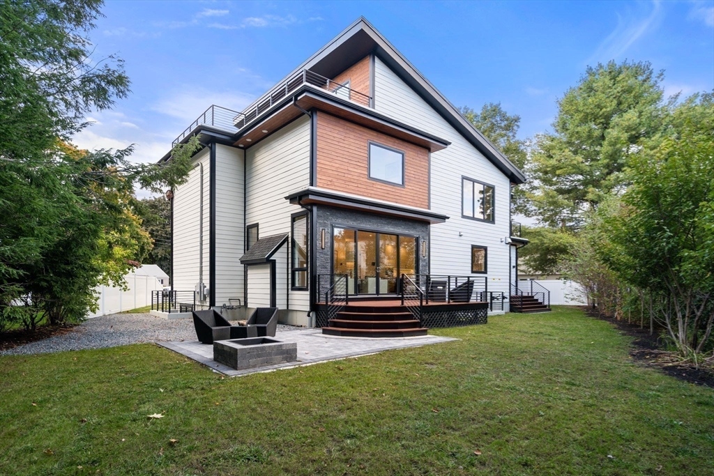 12 Antonellis Cir
