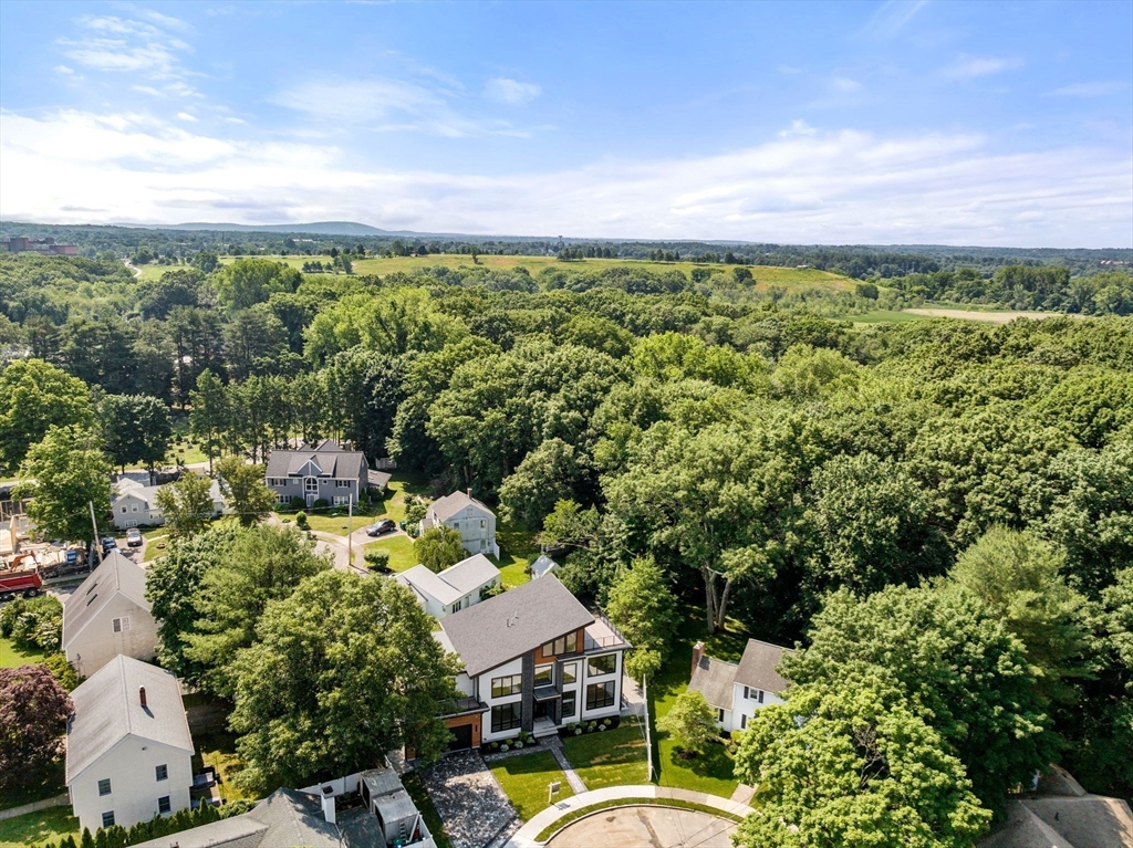 12 Antonellis Cir