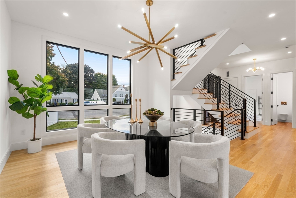12 Antonellis Cir
