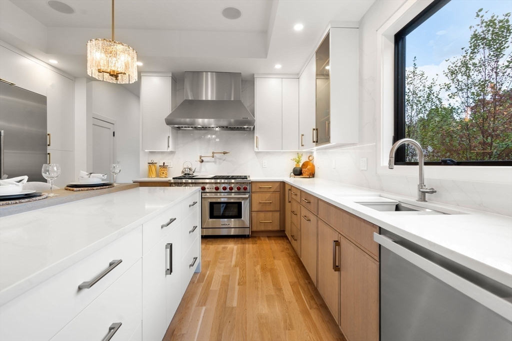 12 Antonellis Cir