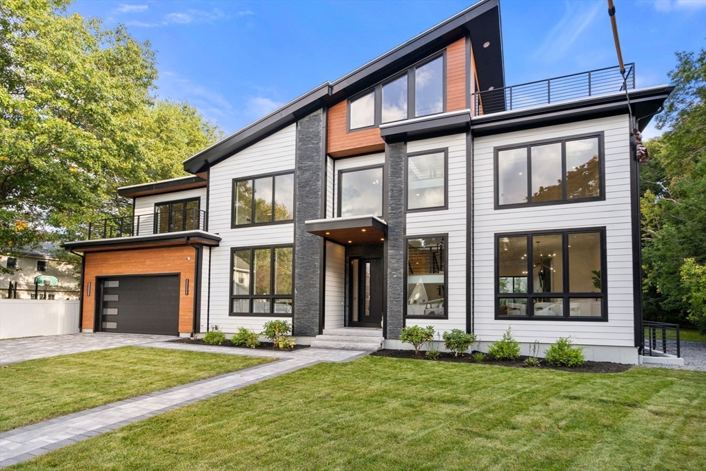 12 Antonellis Cir