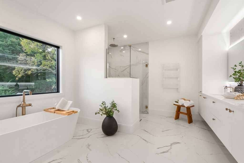12 Antonellis Cir