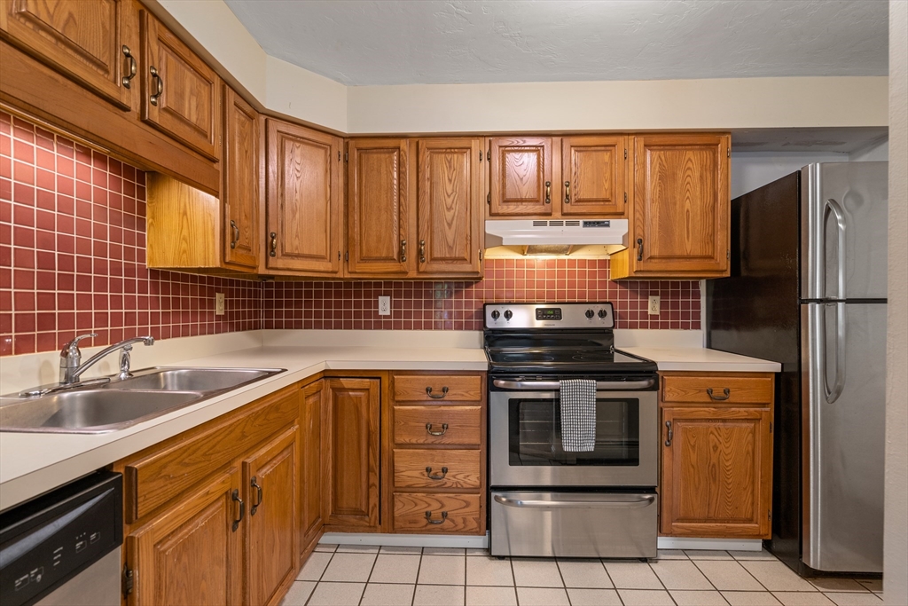 610 S Franklin St # B303