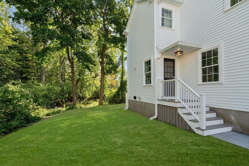 62 Autumn Lane
