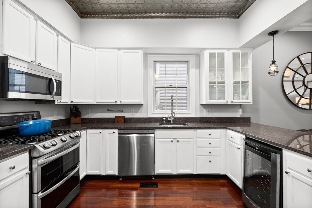 96 Dix Street # 1