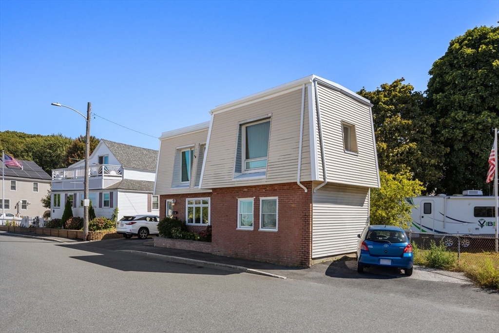 237 Wessagusset Rd # 237