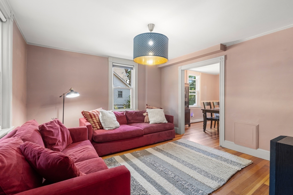 76 Allen St # 1