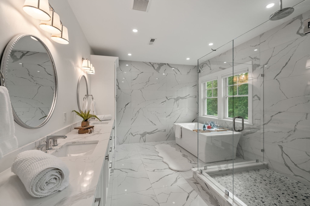 218 Schoolmaster Lane